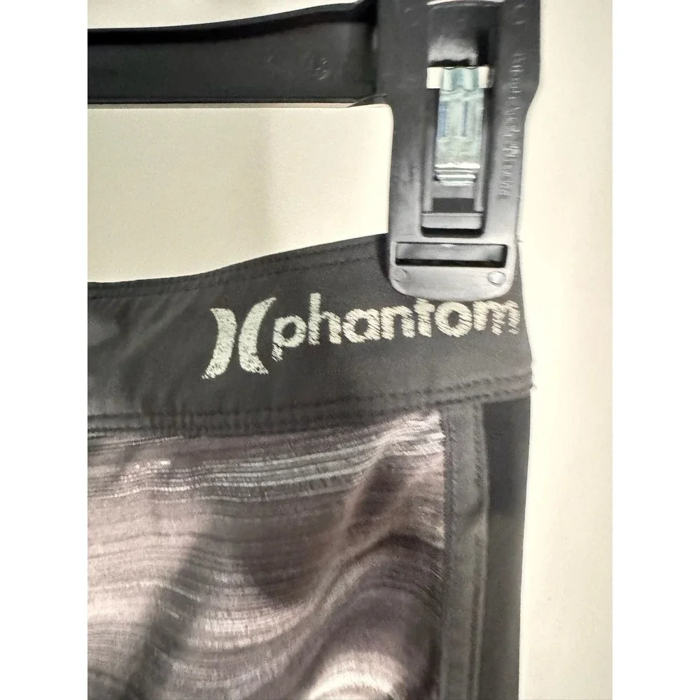 Hurley - Phantom Board Shorts Striped Gradient - Grey Black -‎ 29 - Mens